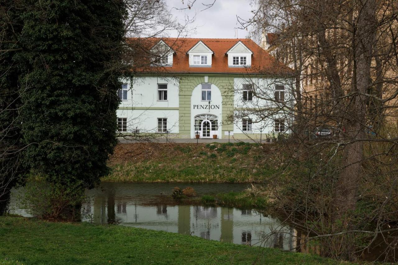 Litvan Sunset Apartments Budweis Exterior foto